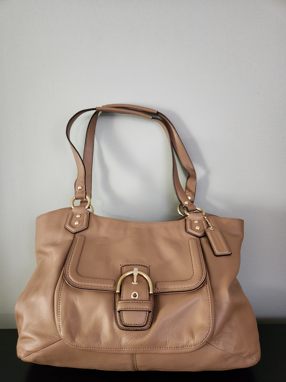 NWT Coach Leather Tote Handbag in Taupe - Unbranded